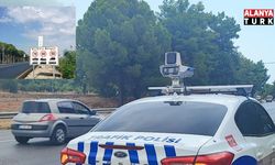 Antalya’da hız yapan sürücülere radar uyarısı! 24 saat denetim başladı