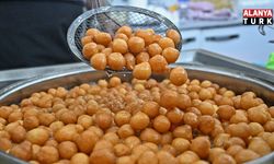Büyükşehir Mevlit Kandil’inde 19 ilçede lokma ikram etti