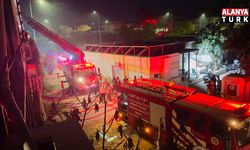 Manavgat'ta otelin personel lojmanında çıkan yangın büyümeden söndürüldü