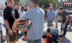 Serik'te hafif ticari araç ile motosiklet çarpıştı: 1 yaralı