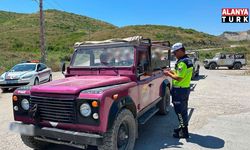 SAFARİ ARAÇLARINA SIKI DENETİM: 426 ARAÇ KONTROL EDİLDİ