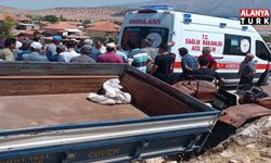 Traktör sürücüsü yaşlı adam kazada hayatını kaybetti