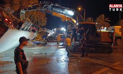 Antalya'da 2 kişinin ölümüyle sonuçlanan tır kazasında kırmızı ışık detayı