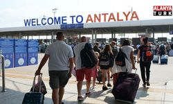 Antalya'ya 8 ayda 11 milyonun üzerinde turist geldi