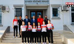 Milli bisikletçiler Kaymakam Öztürk’ün konuğu oldu