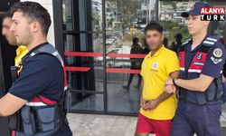 Alanya'da market çalışanını bıçaklayan 2 kardeş tutuklandı