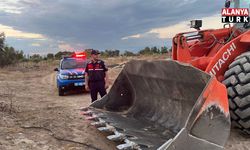 Antalya'da Milli Emlak arazisinden izinsiz kum alan 3 şüpheli gözaltında