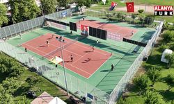 Beach Park’ta tenis keyfi