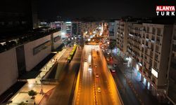 100. Yıl Caddesi’nde baştan sona yenileme çalışmaları sürüyor