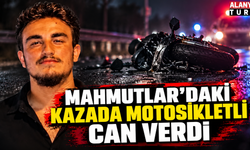 Mahmutlar'da motosikletin çarptığı genç can verdi