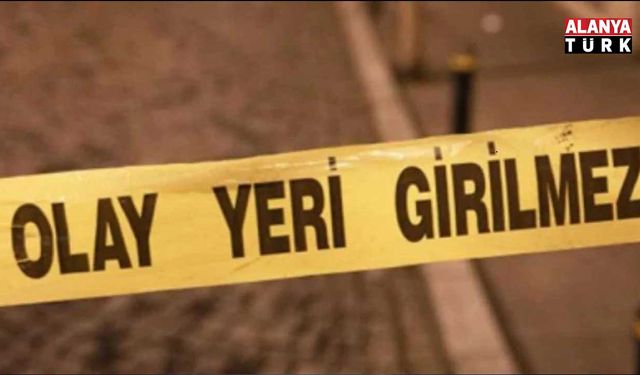 Alanya’da yola devrilen motosikletin sürücüsü yaralandı