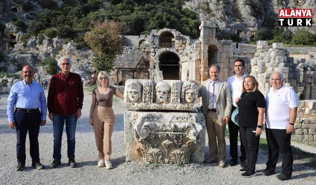 Rektörden antik kente ziyaret