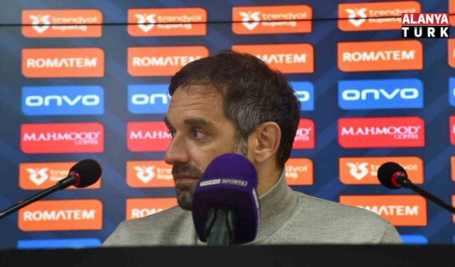 "Oyuncularım sahaya karakterlerini koydular”