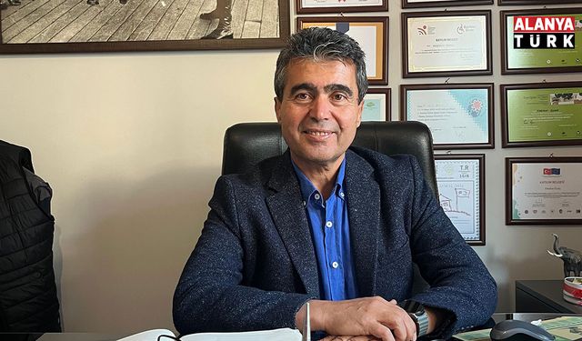 “Otizmin tek tedavisi eğitim”