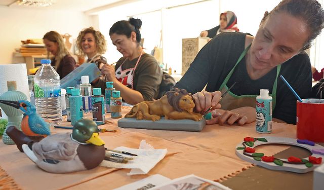 Geleneksel sanatlar ATASEM'de yaşatılıyor