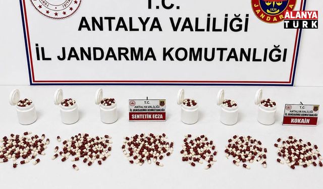 Alanya’da Uyuşturucu Operasyonu: Darbe Üstüne Darbe, Binlerce Sentetik Hap ve Kokain Ele Geçirildi!