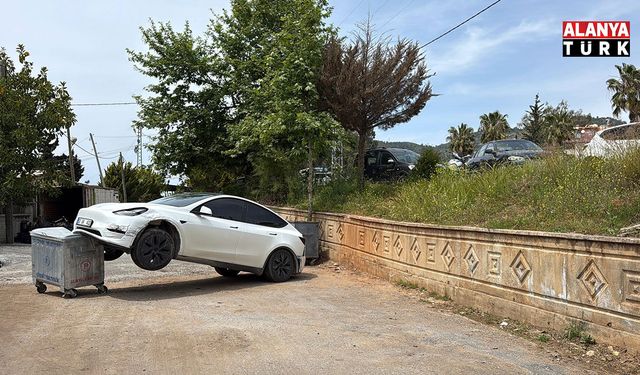 Gazipaşa'da trafik kazası: 3 yaralı