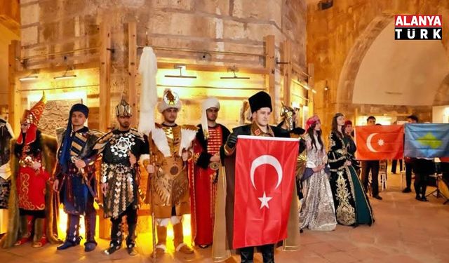 ALANYA KAYMAKAMLIĞI KOORDİNESİNDE “KIZILKULE’DEN YANKILAR” PROGRAMI GERÇEKLEŞTİRİLDİ