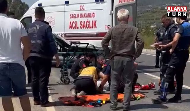 Alanya'da hafif ticari aracın çarptığı bisikletli öldü