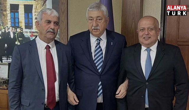 Alanya’daki bakkalların sorunları Ankara’da masaya yatırıldı