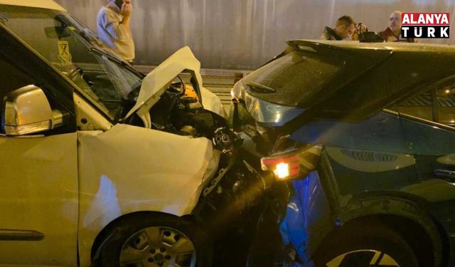 11 araçlı zincirleme kaza: 1 yaralı