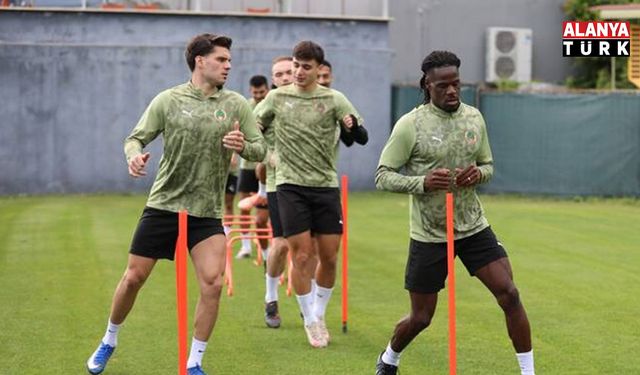 ALANYASPOR LİGDE KALDI AMA KRİZ VAR! KAYSERİ MAÇI ÖNCESİ 4 EKSİK