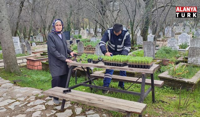 Büyükşehir’in mezarlıklarda bayram hazırlığı sürüyor