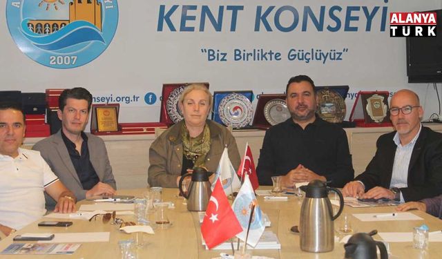 Özcan turizm sezonu için uyardı