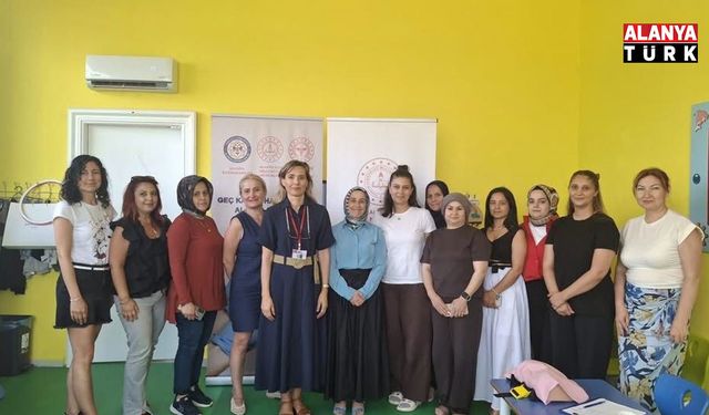 Alanya’da Kanserle Mücadelede Farkındalık Hamlesi: Velilere Erken Teşhis Eğitimi