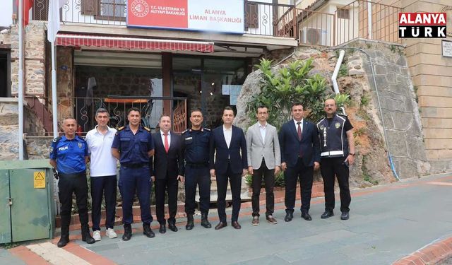 Kaymakam Öztürk’ten Liman Başkanlığı’na ziyaret