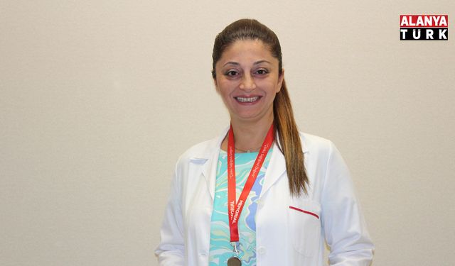 Op. Dr. Nazlı Yavuzer: "Tedavi edilmeyen safra kesesi taşları kanser riskini arttırıyor"