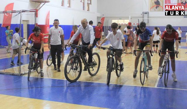 Alanya’da yaz sporla başlıyor