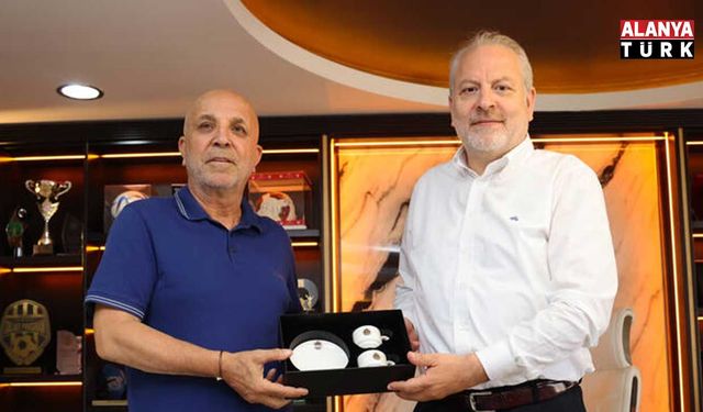 Alanya Üniversitesi Rektörü Sağer’den Alanyaspor’a ziyaret