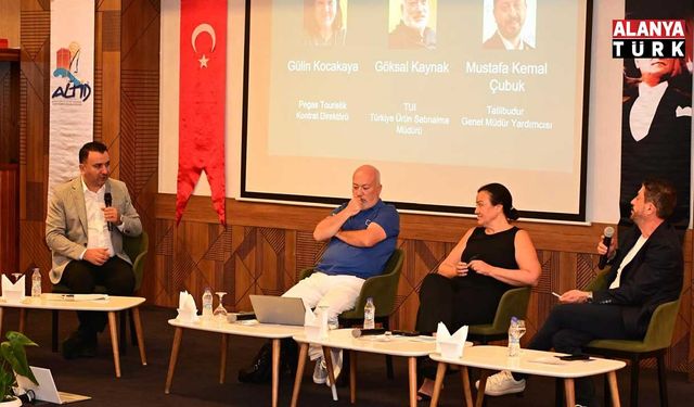 Turizm profesyonelleri ALTİD'in panelinde bir araya geldi
