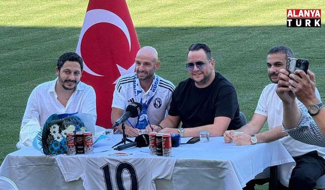 Efecan Karaca, Sarıyer’de