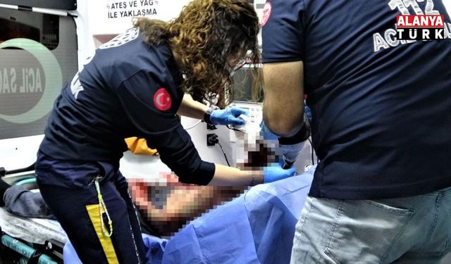 Eski eşi ve 10 günlük kocasını falçatayla yaralayan sanığa 25 yıl 6 ay hapis