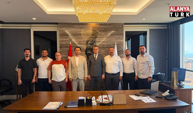 Alanya Hataylılar Derneği'nden Başsavcı Abdullah Sert'e Hayırlı Olsun Ziyareti