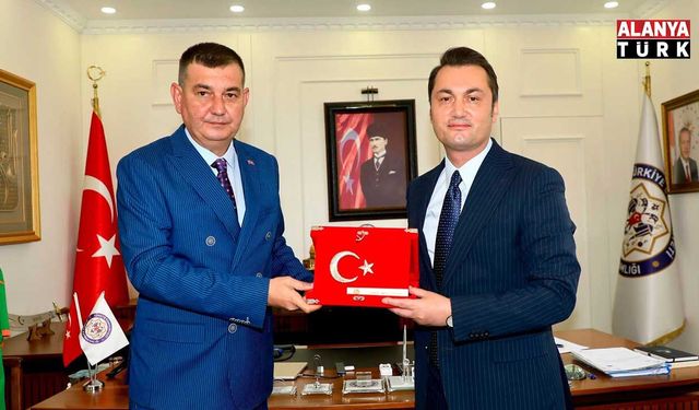 Mustafa Türkdoğan ve yönetiminden Kaymakam Öztürk’e ziyaret