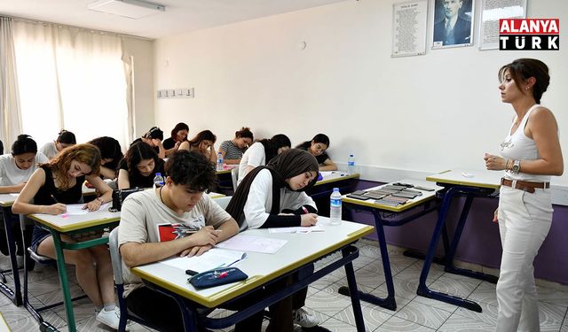 MURGEM'den YKS'de yüzde 96'lık başarı