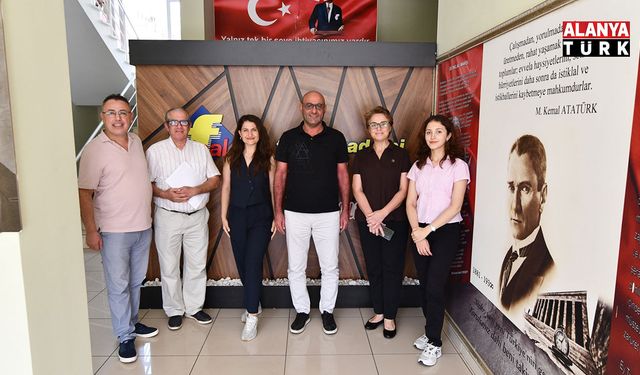 Alanya’da gençlere “geleceğin meslekleri” anlatıldı