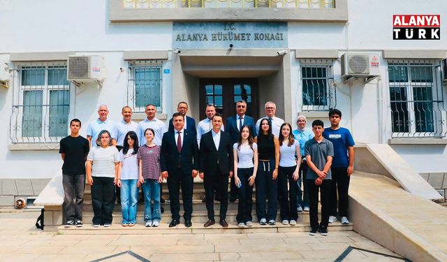 ALANYA'NIN GURURU ŞAMPİYONLAR KAYMAKAM ÖZTÜRK'Ü ZİYARET ETTİ