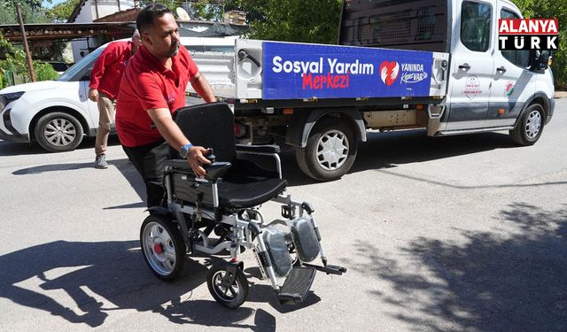 Başkan Kocagöz engelli vatandaşın akülü sandalye talebini saatler içinde yerine getirdi