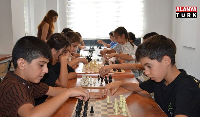 Alanya Atabem’de satranç heyecanı