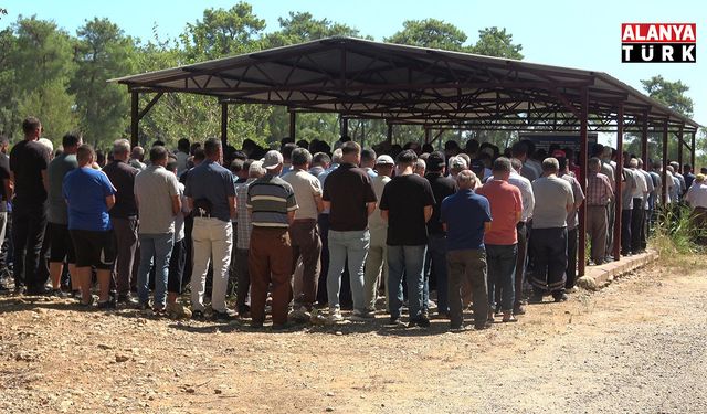 Aksu yangınında kalp krizi geçiren vatandaş son yolculuğuna uğurlandı