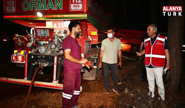 Kepez Belediyesi yangın sebebiyle tüm imkanlarıyla sahada