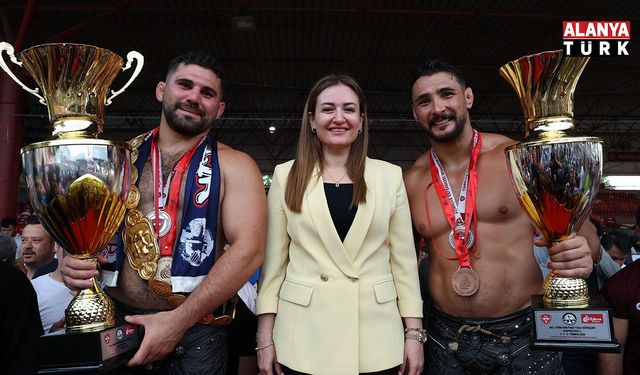 Antalya Büyükşehir Belediyesi'nin, 21 pehlivanı Cumhurbaşkanlığı Kupası için er meydanında
