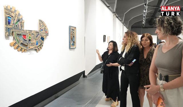 Seramiğin 50 farklı hikâyesi Kepez'de