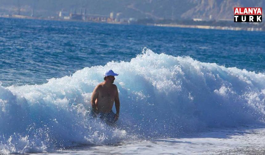 Yağmur ve fırtınanın ardından deniz keyfi