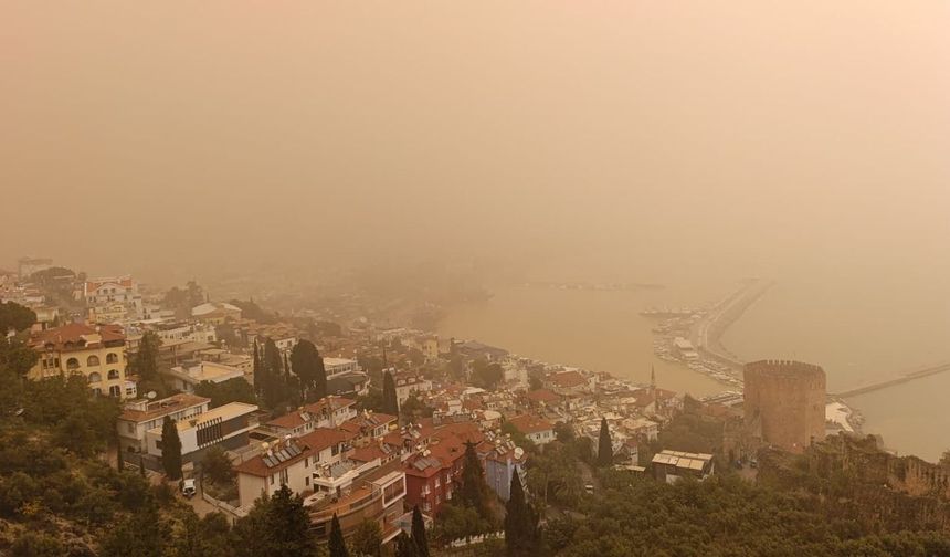 Alanya’ya çöl tozu alarmı! Çamur yağışı ve sağlık riski kapıda