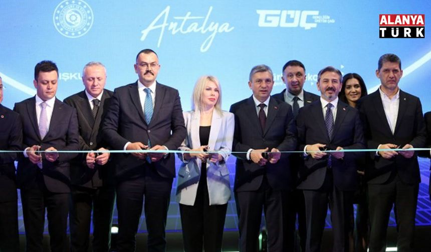 Batı Akdeniz Kariyer ve İstihdam Fuarı kapılarını açtı